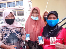 4 Gadis ABG di Palembang...