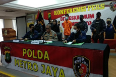 Pelaku Perampokan dan...