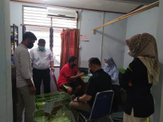 Kedapatan Menjual Satwa...