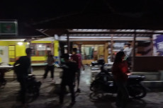 Gempa 6,2 SR di Blitar...