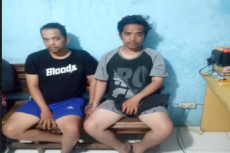 Beli Rokok Dengan Upal,...