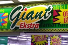 Wow! Seluruh Gerai Giant...