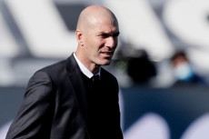 Benzema Yakin Zidane...