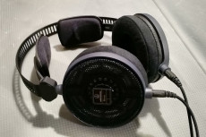Ini Deretan Headphone...