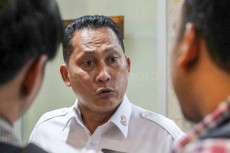 Buwas Diminta Turun...