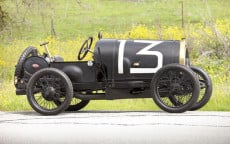 Begini Sejarah Bugatti,...