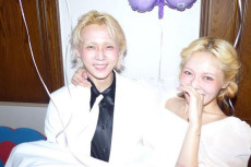 HyunA dan Dawn Diduga...