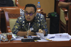 DPR Soroti Anggaran...