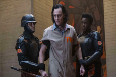 Serial Loki Perkenalkan...