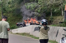 Mobil Mantan Pejabat...