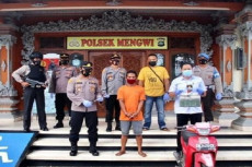 Darah Tertumpah di Jalan,...