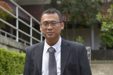 Pelaku Teror Pemasok...