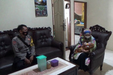 Bayi Baru Lahir Ditemukan...