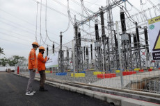 PLN Tuntaskan 14 Proyek...