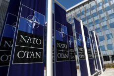 Rusia: NATO Dibentuk...