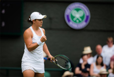 Lolos ke Final Wimbledon,...