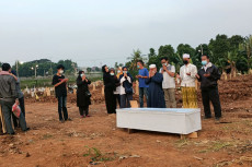 Sisa 70 Lubang Liang...
