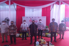 Kamrussamad: Dorong...
