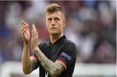Matthaus Enggak Bosan...