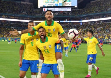 Brasil Bertabur Bintang...