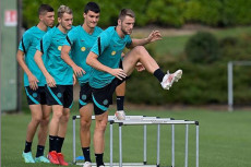 Inter Milan Batalkan...