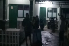 Suara Gemuruh Kagetkan...