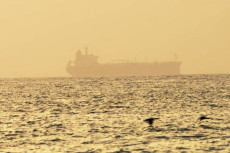 Angkatan Laut Inggris:...