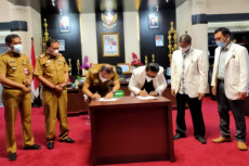 Pemkab Luwu dan Unanda...