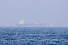 Buru Penyerang Tanker...
