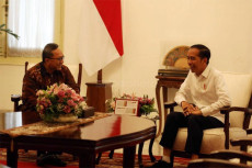 Empati Zulhas Lihat...
