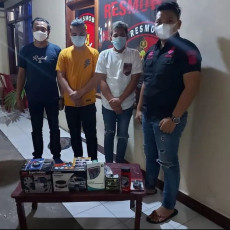 2 Pencuri yang Gasak...