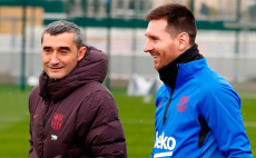 Bekas Pelatih Barcelona...
