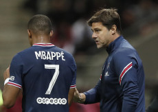 Kylian Mbappe Tetap...