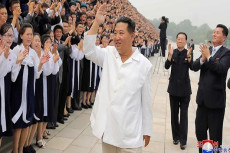 Kim Jong-un Terlihat...