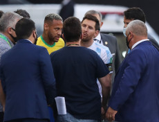 Duel Brasil vs Argentina...