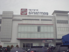 Asuransi Sinar Mas Berikan...