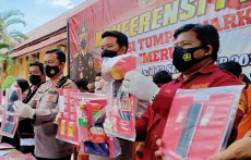 Polres Jombang Pamer...