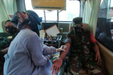 Peringati HUT ke-76,...