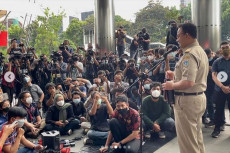 Penuhi Panggilan KPK,...