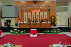 Basmin Larang Pejabat...