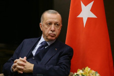 Erdogan Nilai Risiko...