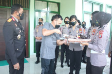 Bersama Polwan-polwan...