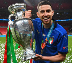Roberto Mancini: Jorginho...