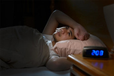 4 Kiat Atasi Insomnia...