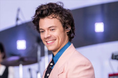 Kejutan! Harry Styles...