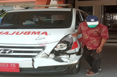 Ambulans RSUD Kota Solok...