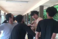 Polisi Buru Pelaku Pengeroyokan...