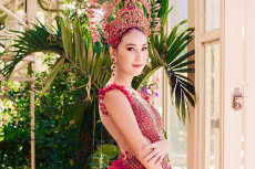 Miss Teen International...