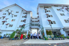 Hijaukan Kawasan Kampung...