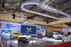 Wuling Hadirkan Beragam...